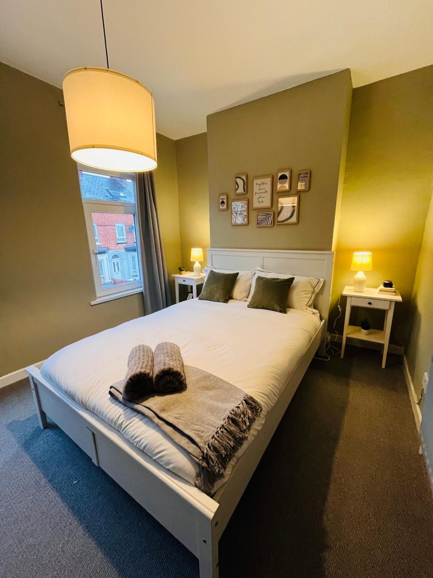 Ferienwohnung Kings Bridge Townhouse Belfast Exterior foto