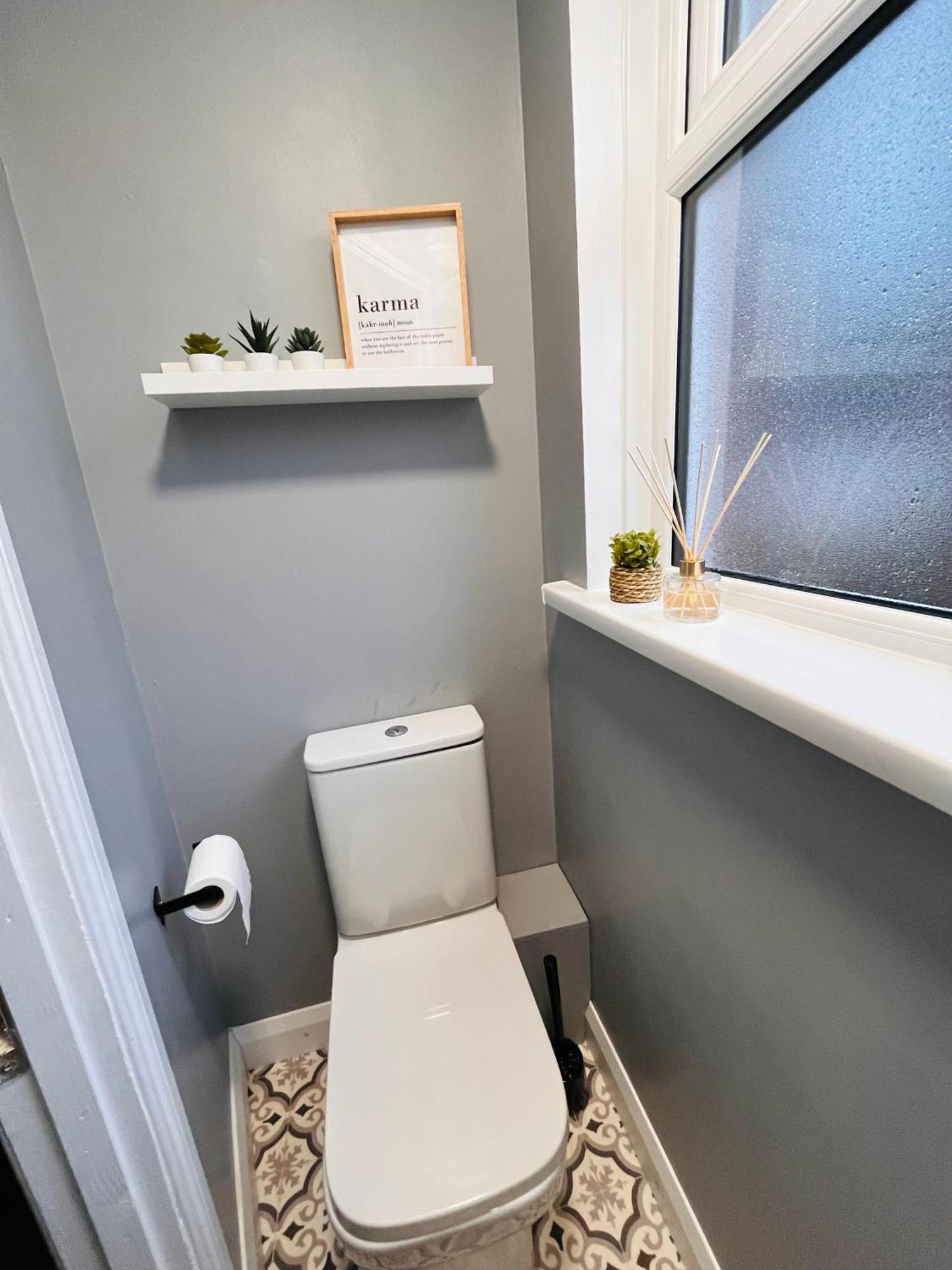 Ferienwohnung Kings Bridge Townhouse Belfast Exterior foto